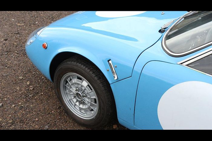 Abarth Simca 1300 Longnose Restoration - Photographs by: AMPaquete